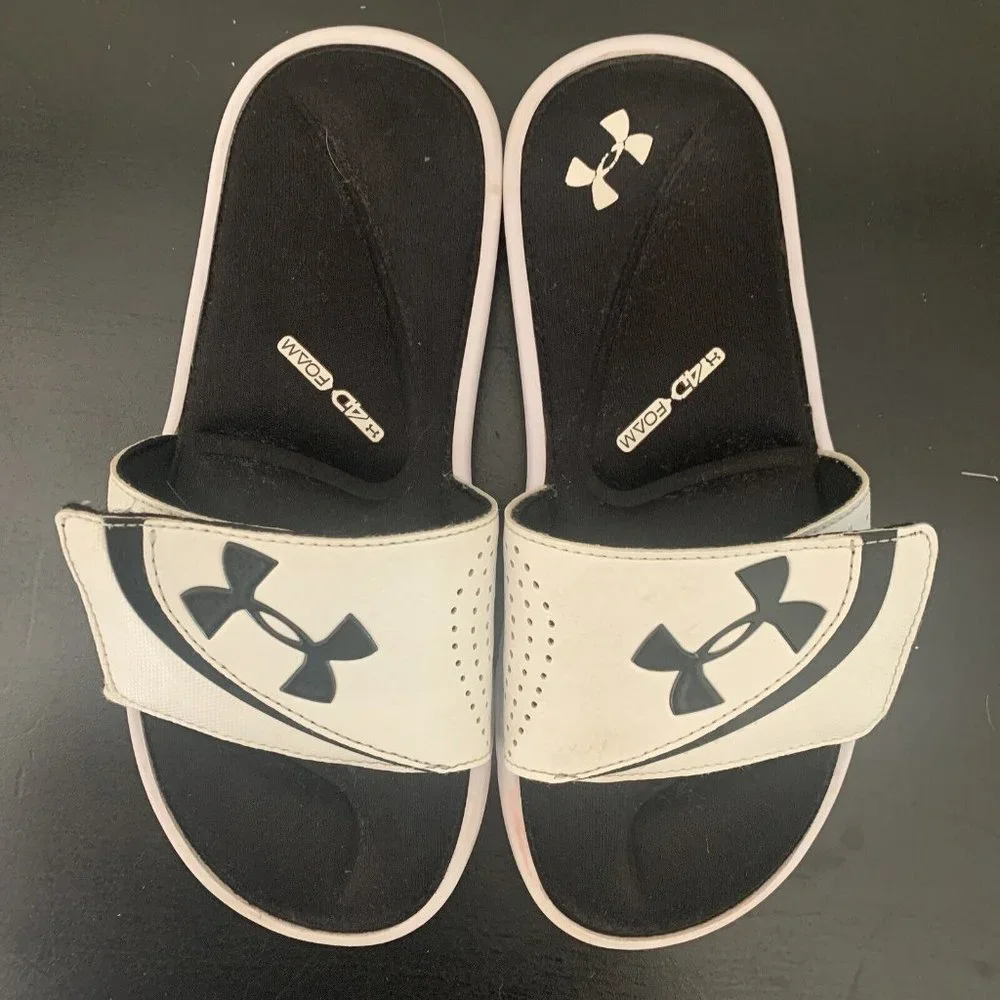 Under Armour Slides Youth 5Y White Cushioned Adjustable Slip on Sandals H4D-Foam